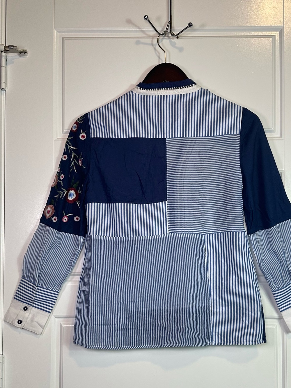 Chico’s Embroidered Floral Striped Patchwork Boho Peasant Blouse Size 2P - Picture 5 of 11